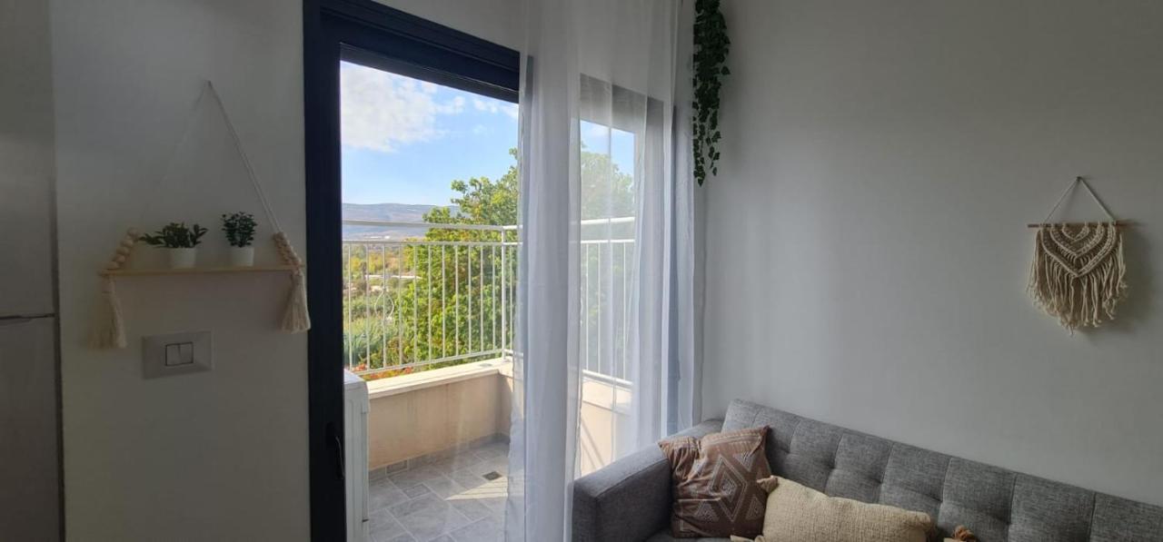קסם של אירוח Apartment Hagoshrim Exterior photo